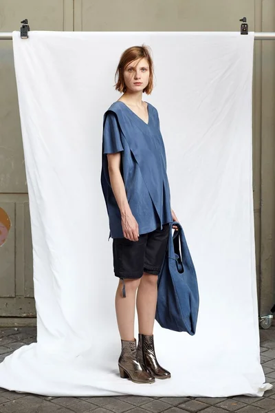 Look 10